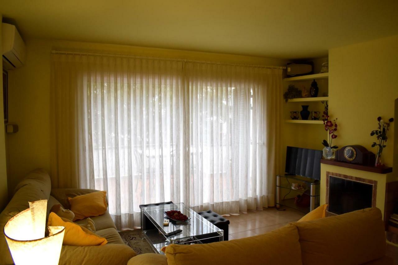 شقة Magnolia, Habitacion Matrimonial Con Bano Uso Privado, En Casa Compartida بالافروجيل المظهر الخارجي الصورة