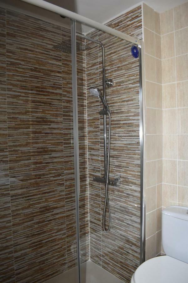 شقة Magnolia, Habitacion Matrimonial Con Bano Uso Privado, En Casa Compartida بالافروجيل المظهر الخارجي الصورة
