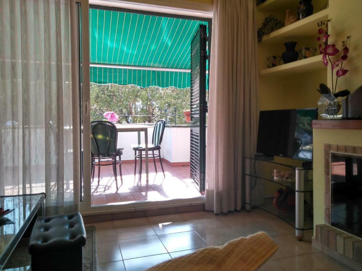 شقة Magnolia, Habitacion Matrimonial Con Bano Uso Privado, En Casa Compartida بالافروجيل المظهر الخارجي الصورة